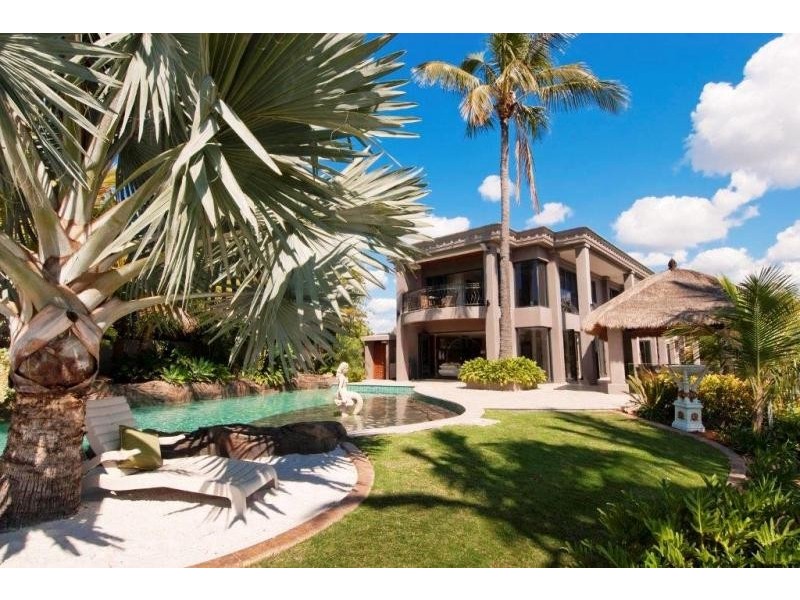 171 Monaco Street, Surfers Paradise QLD 4217