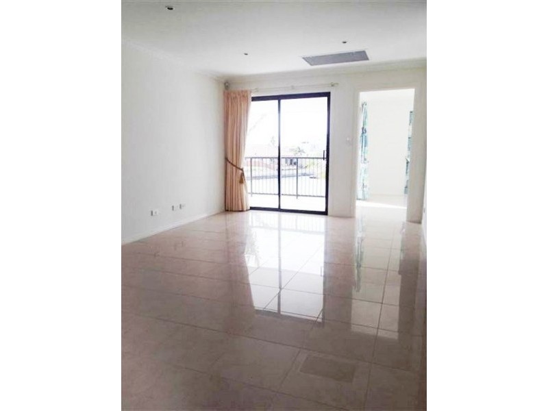 3 The Peninsula, Paradise Point QLD 4216