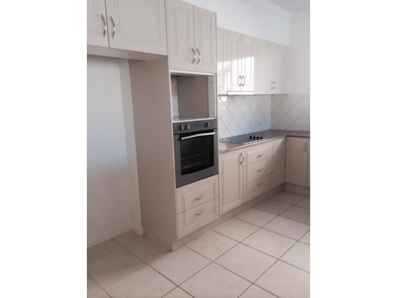 37 The Peninsula, Paradise Point QLD 4216