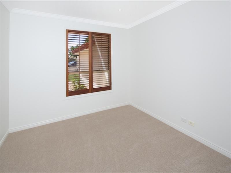 37 The Peninsula, Paradise Point QLD 4216