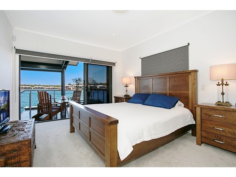 22/1 Manacor Place, Coombabah QLD 4216