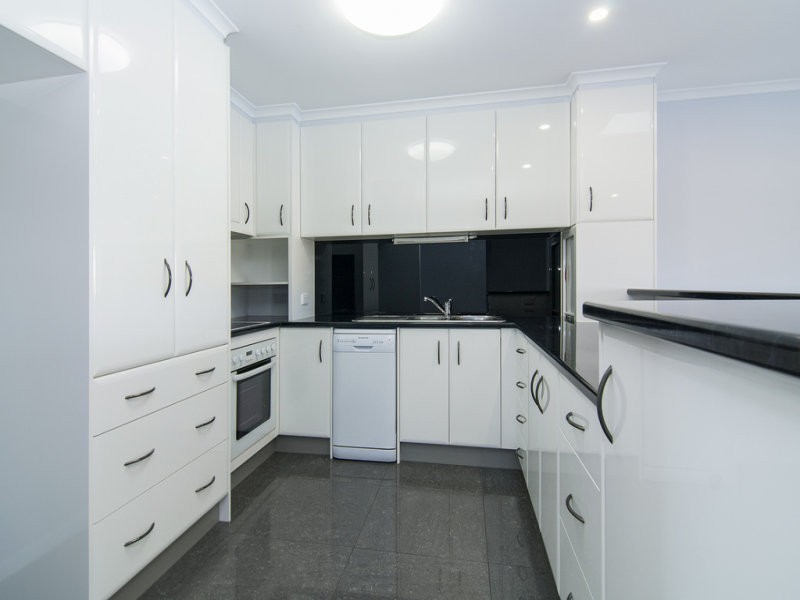 Coombabah QLD 4216