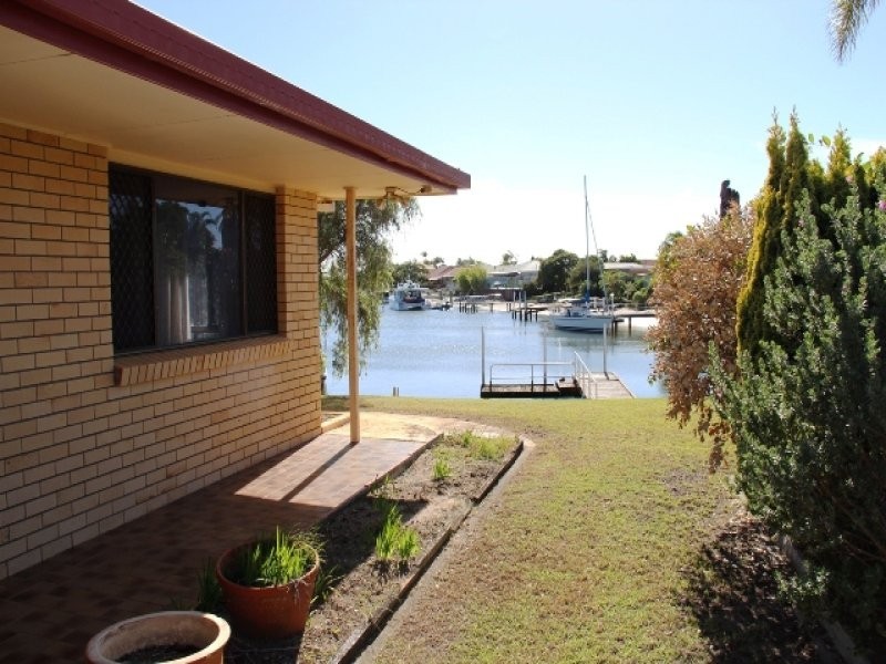 Paradise Point QLD 4216