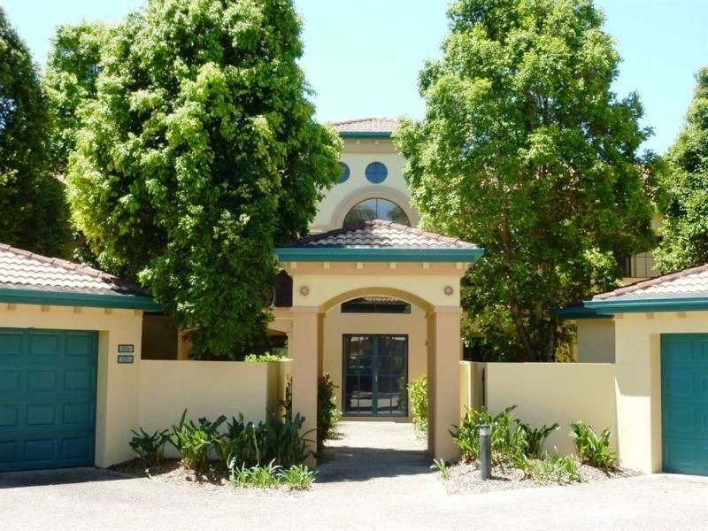 Hope Island QLD 4212