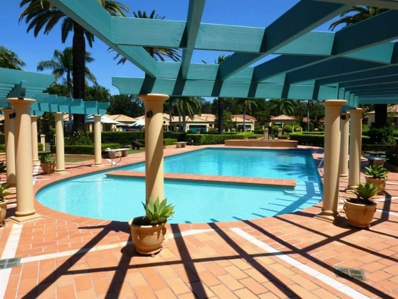 Hope Island QLD 4212