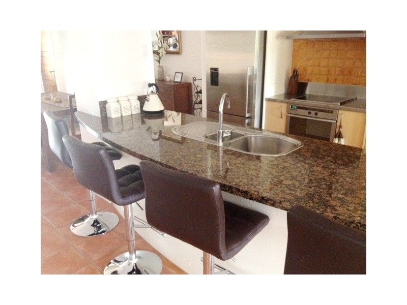 Hope Island QLD 4212