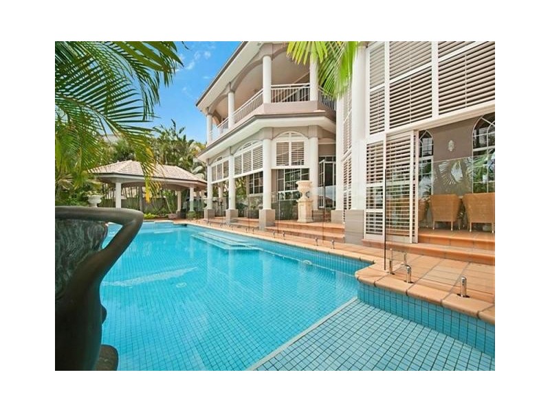 Paradise Point QLD 4216