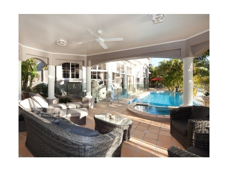 Paradise Point QLD 4216