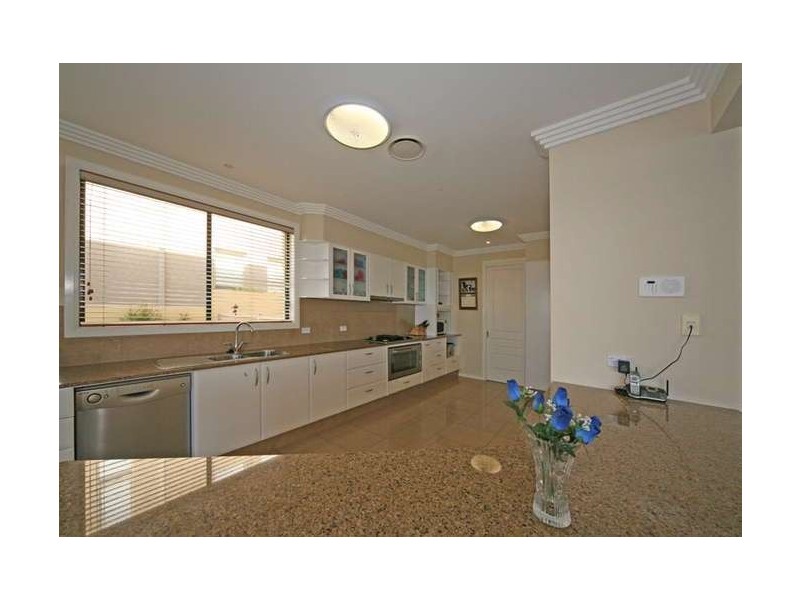 Paradise Point QLD 4216