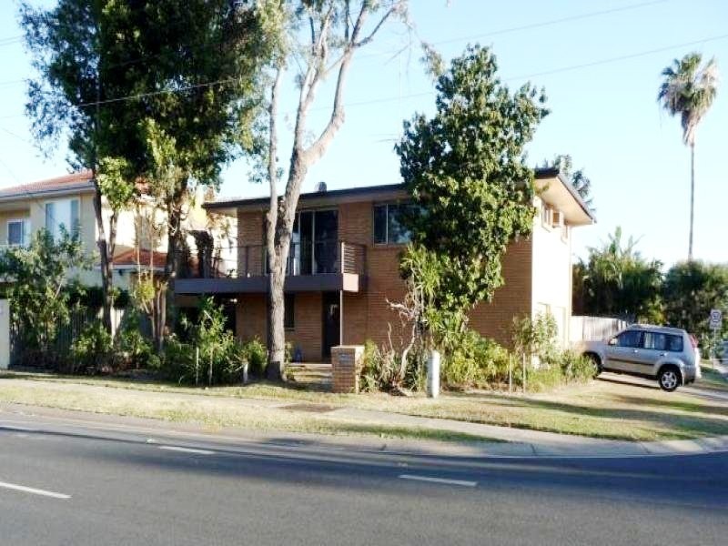 Broadbeach Waters QLD 4218