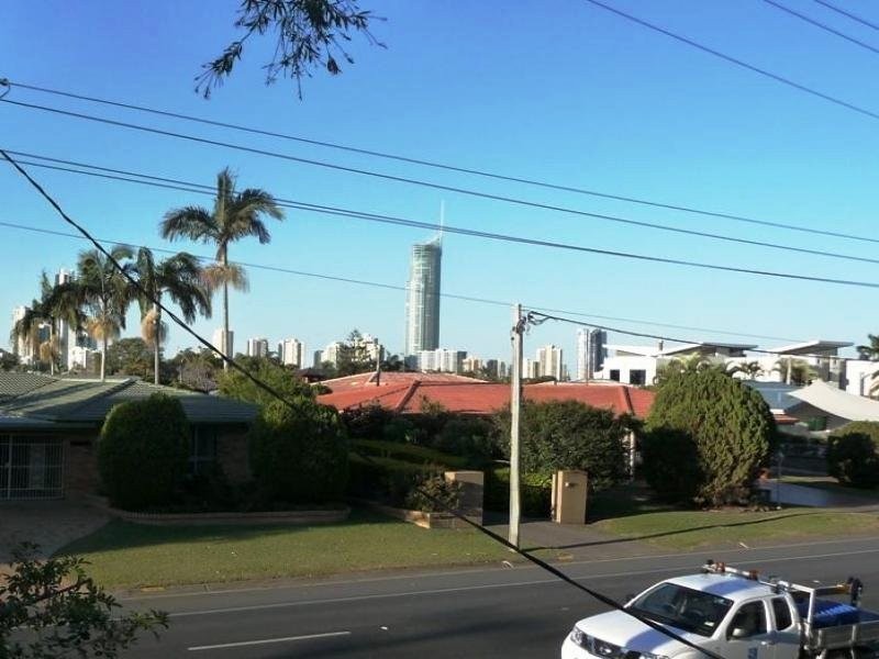 Broadbeach Waters QLD 4218