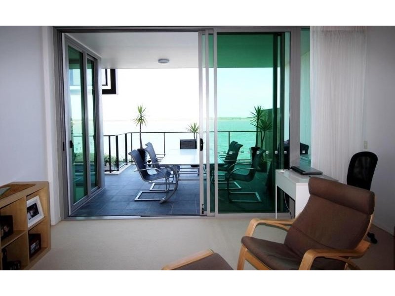 26104/2 Ephraim Island, Paradise Point QLD 4216