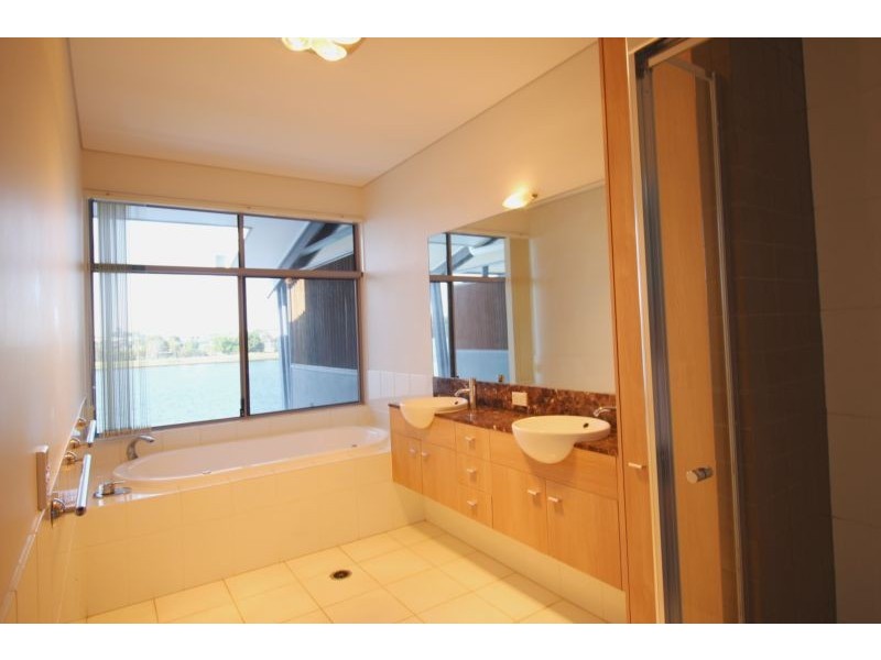 Runaway Bay QLD 4216