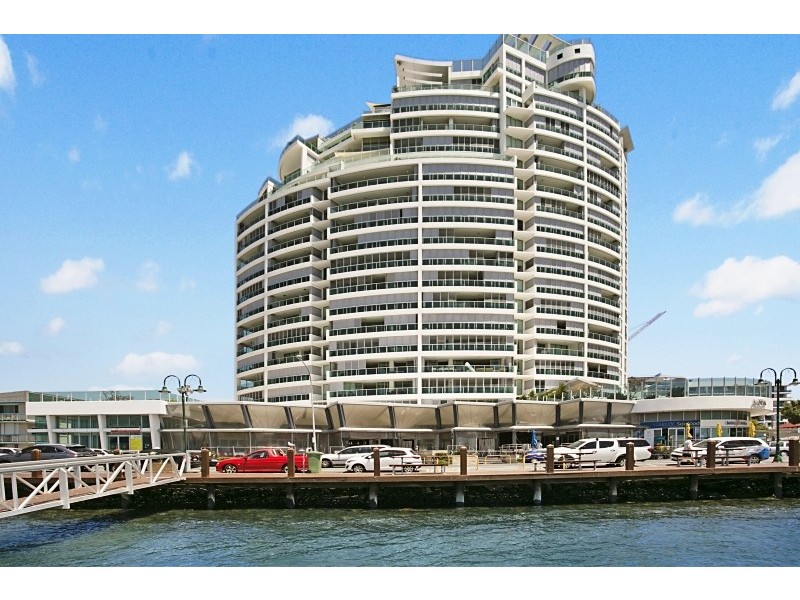 1305/300 Marine Parade, Labrador QLD 4215