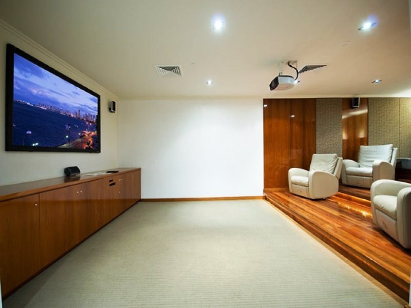 1305/300 Marine Parade, Labrador QLD 4215