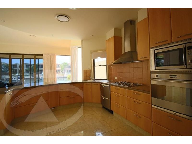 Paradise Point QLD 4216