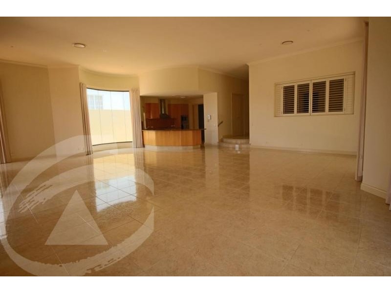 Sovereign Islands QLD 4216