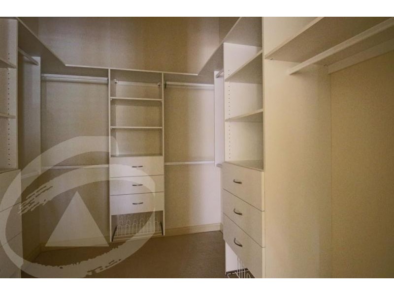 Sovereign Islands QLD 4216