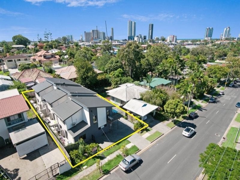 3/67 Minnie Street, Southport QLD 4215
