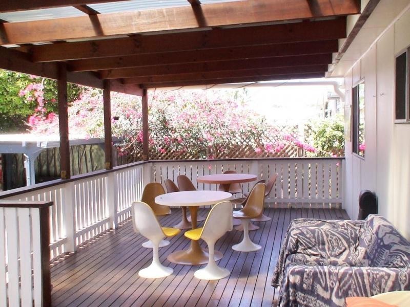 45 Victor Avenue, Paradise Point QLD 4216