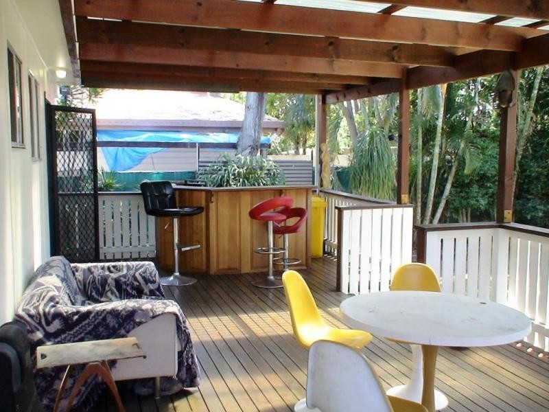 45 Victor Avenue, Paradise Point QLD 4216