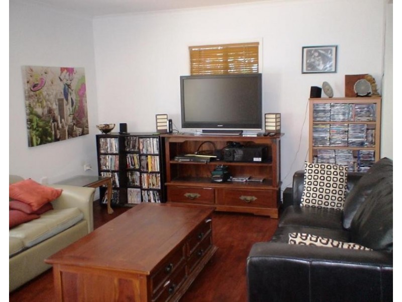 45 Victor Avenue, Paradise Point QLD 4216