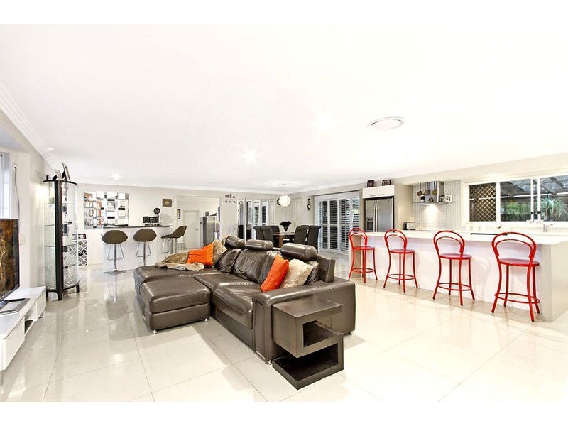 28 Hyacinth Avenue, Hollywell QLD 4216