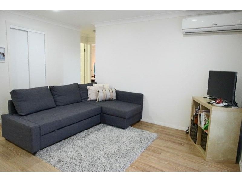 1/27 Drake Avenue, Paradise Point QLD 4216