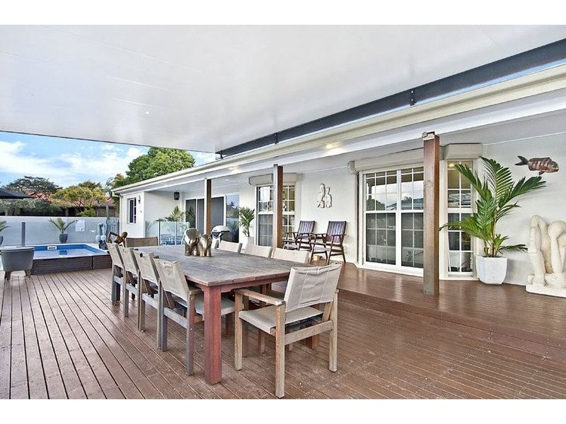 28 Hyacinth Avenue, Hollywell QLD 4216