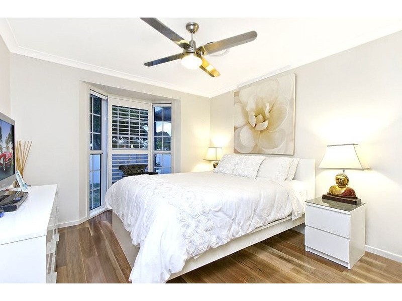 28 Hyacinth Avenue, Hollywell QLD 4216