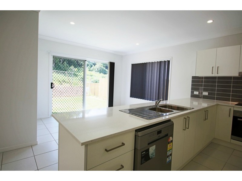 25 Mountain View Parade – Riverstone Crossing, Upper Coomera QLD 4209