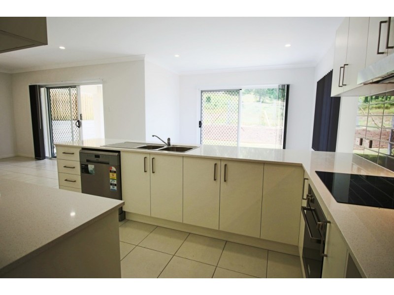 25 Mountain View Parade – Riverstone Crossing, Upper Coomera QLD 4209