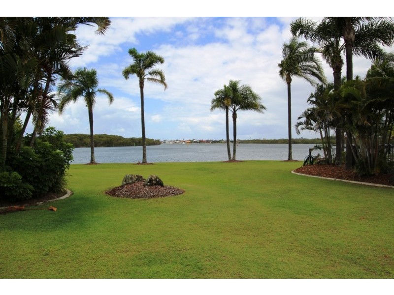 Hope Island QLD 4212