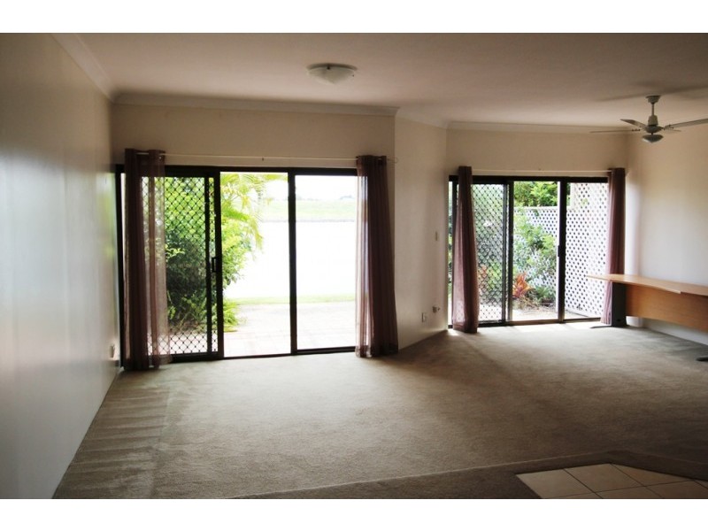 Hope Island QLD 4212