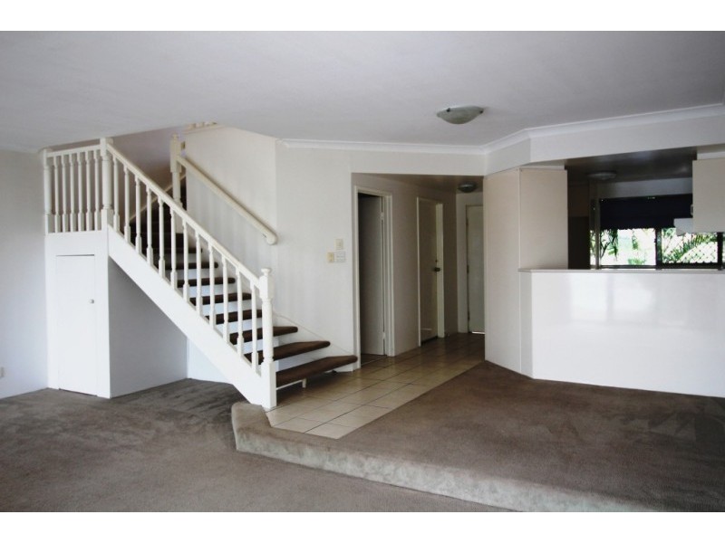 Hope Island QLD 4212