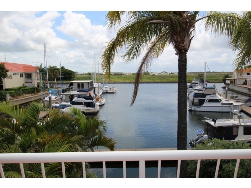 Hope Island QLD 4212