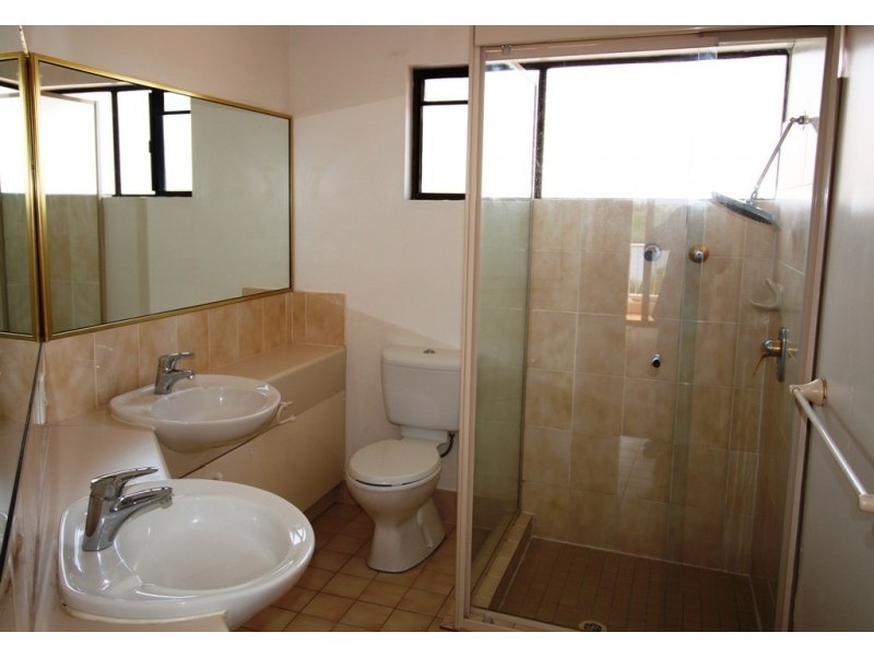 Hope Island QLD 4212