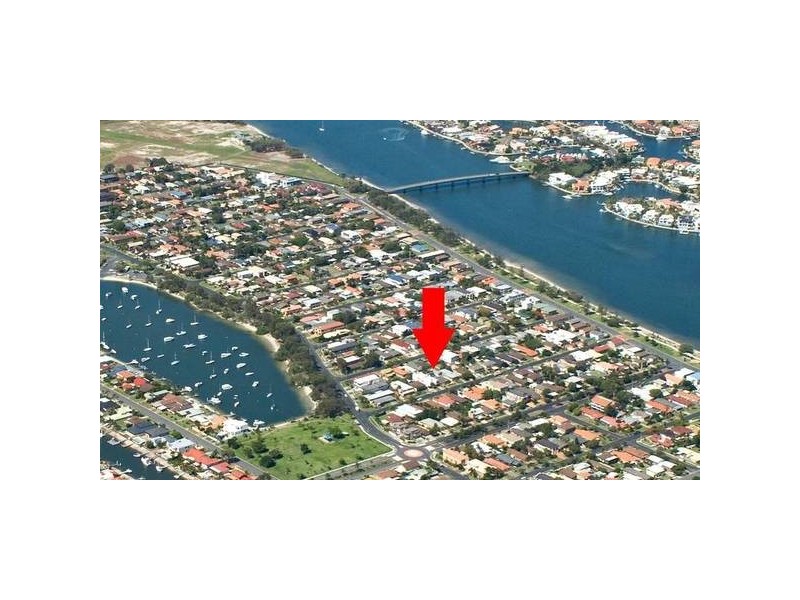 27 Nankeen Avenue, Paradise Point QLD 4216