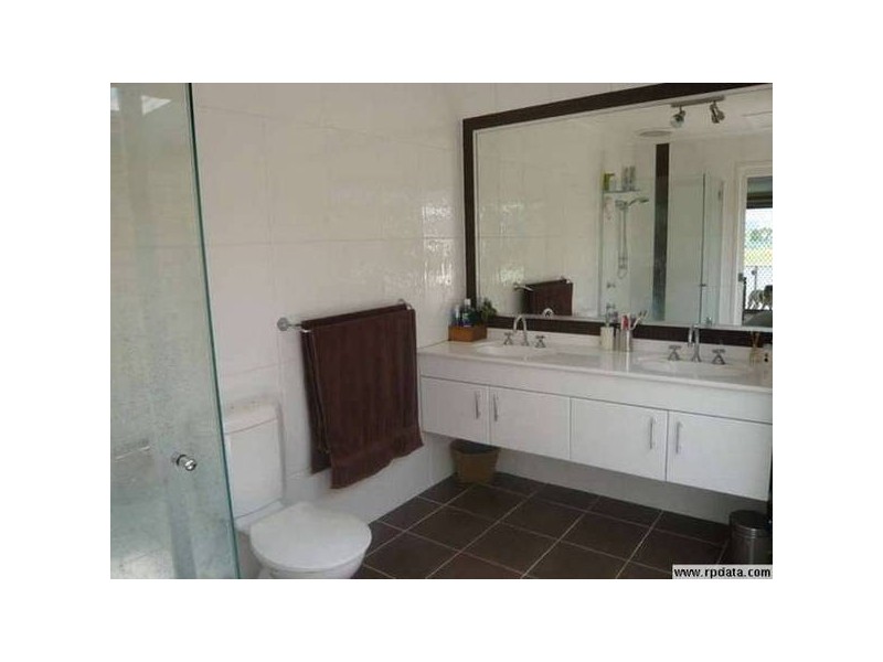 28 Longboat Drive, Biggera Waters QLD 4216