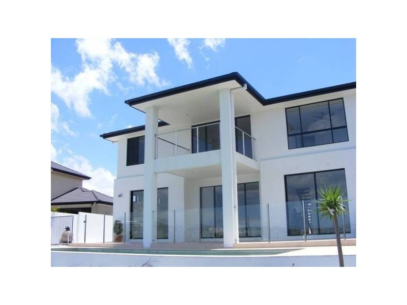 46 Calmwater Crescent, Hope Island QLD 4212