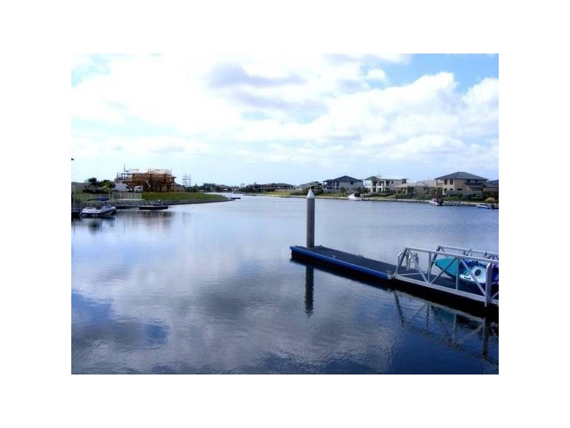 46 Calmwater Crescent, Hope Island QLD 4212