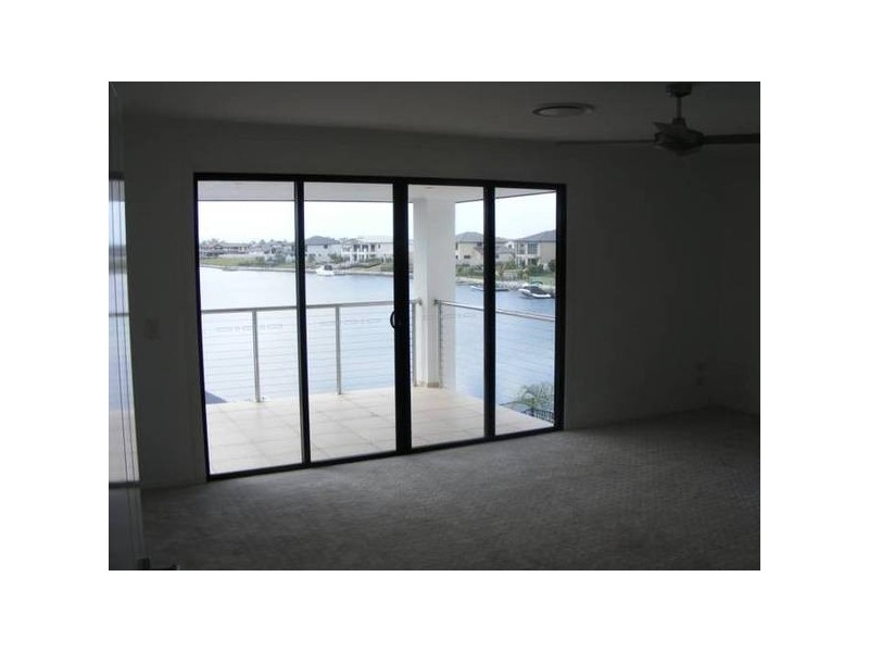 46 Calmwater Crescent, Hope Island QLD 4212