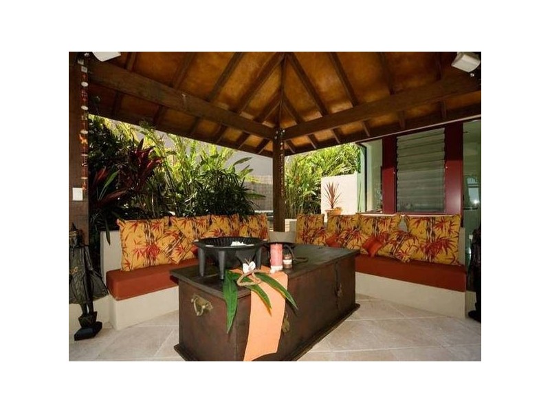 2164 Beaufort Way, Hope Island QLD 4212