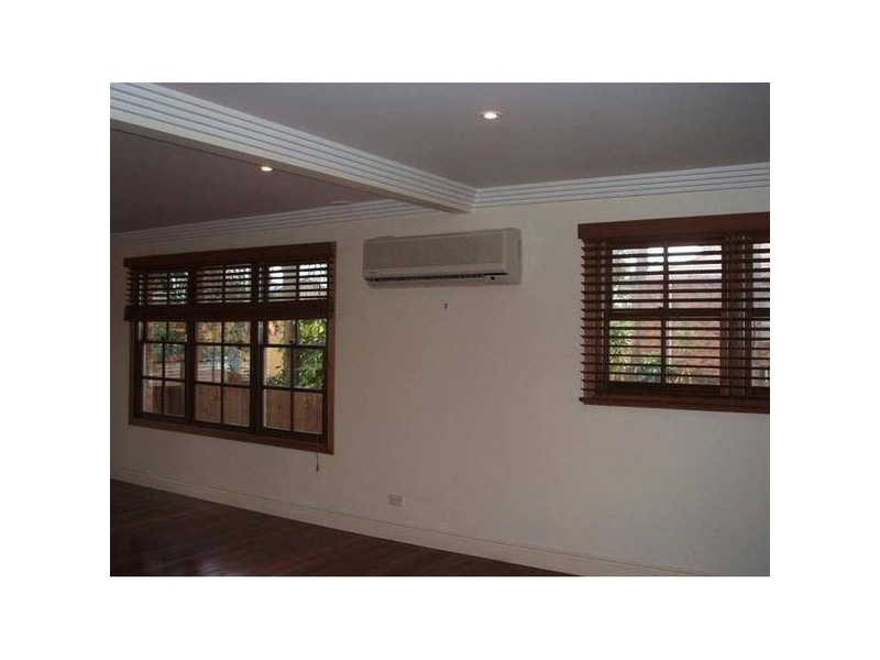 Coombabah QLD 4216