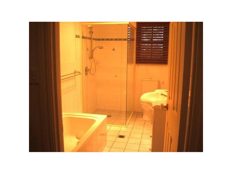 Coombabah QLD 4216