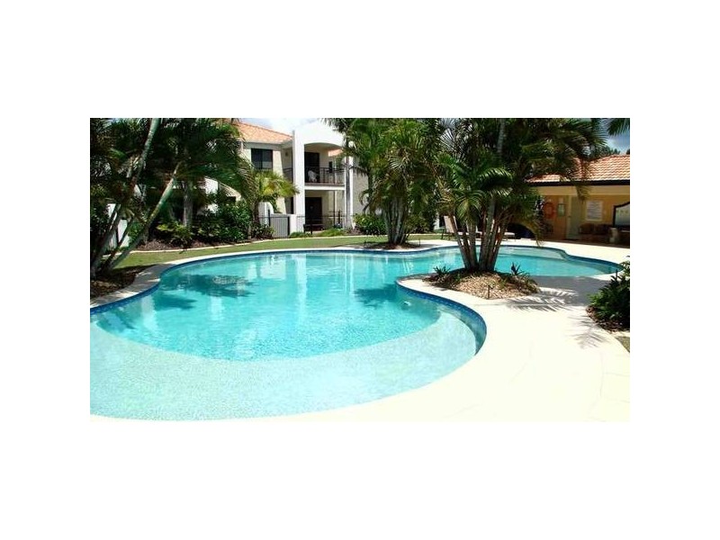 8884 Magnolia Drive, Hope Island QLD 4212