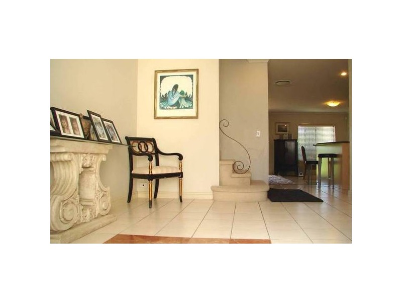 8884 Magnolia Drive, Hope Island QLD 4212