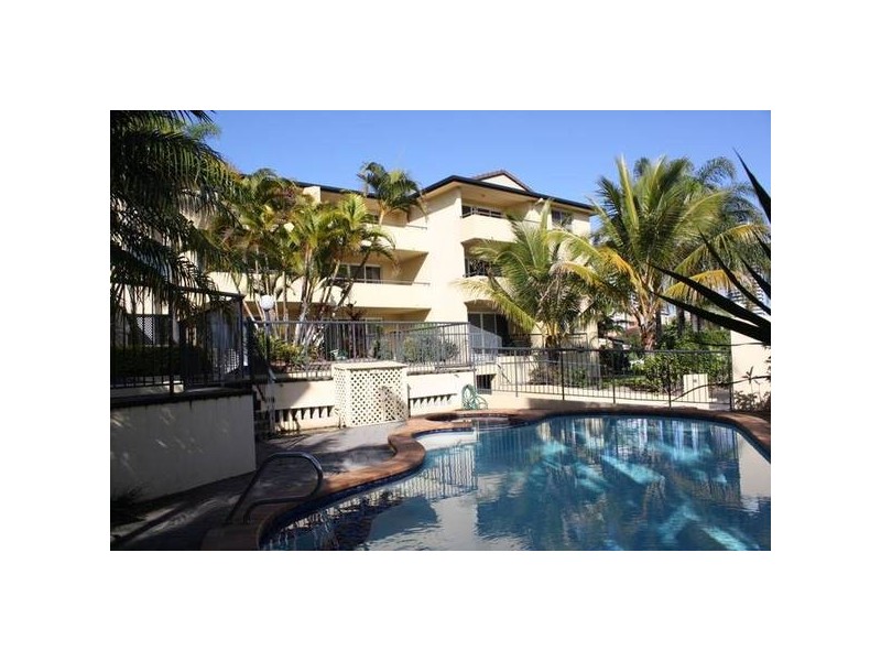 13/65 Bayview Street, Runaway Bay QLD 4216