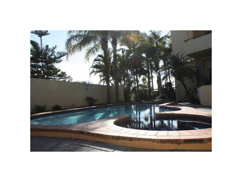 13/65 Bayview Street, Runaway Bay QLD 4216