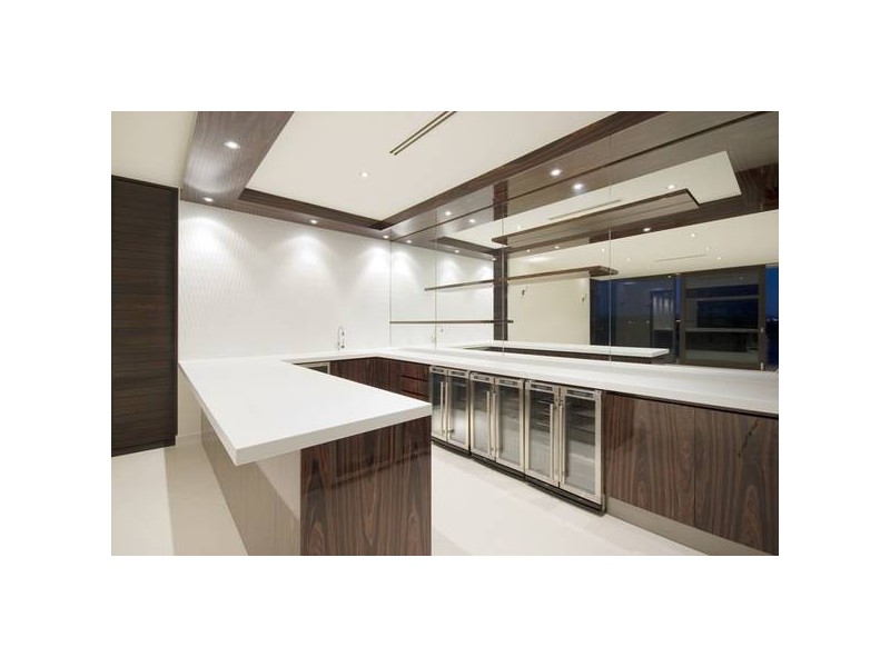 48 Knightsbridge Parade, Sovereign Islands QLD 4216